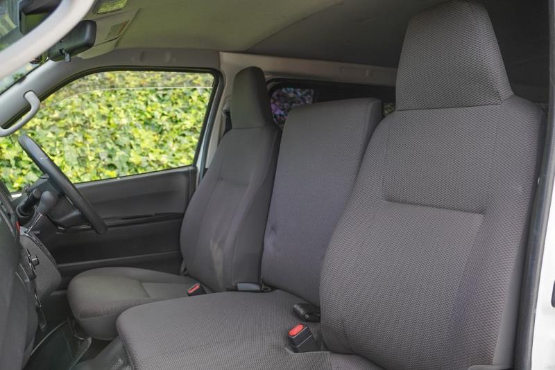 2019 Toyota Hiace GL 5 Door