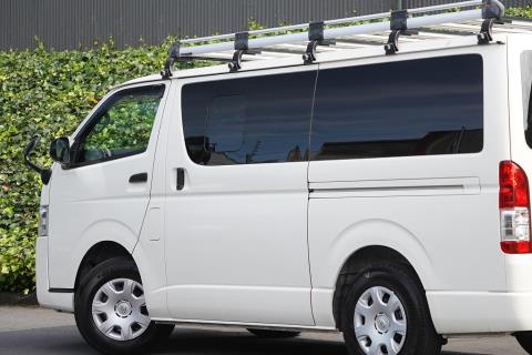 2019 Toyota Hiace GL 5 Door - Thumbnail