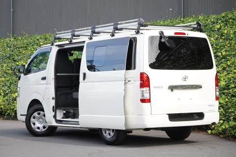 2019 Toyota Hiace GL 5 Door - Thumbnail