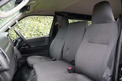 2020 Toyota Hiace GL 5 Door - Thumbnail