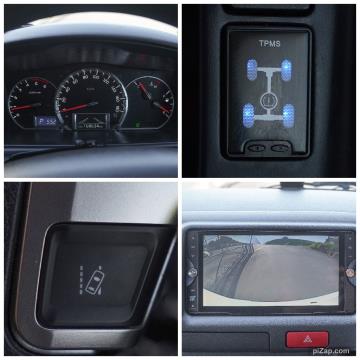 2018 Toyota Hiace GL 5 Door - Thumbnail