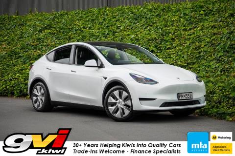 2022 Tesla Model Y - Thumbnail
