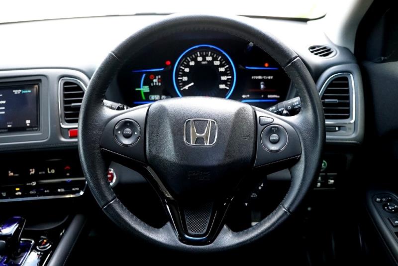 2014 Honda Vezel Hybrid / HR-V