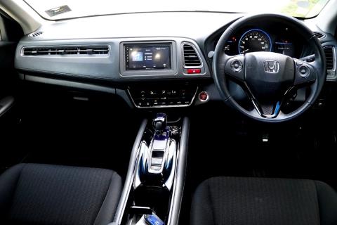 2014 Honda Vezel Hybrid / HR-V - Thumbnail