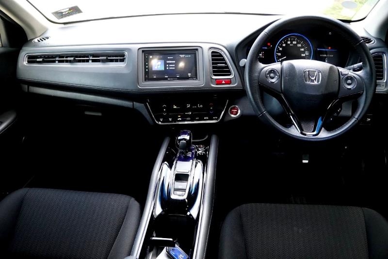 2014 Honda Vezel Hybrid / HR-V