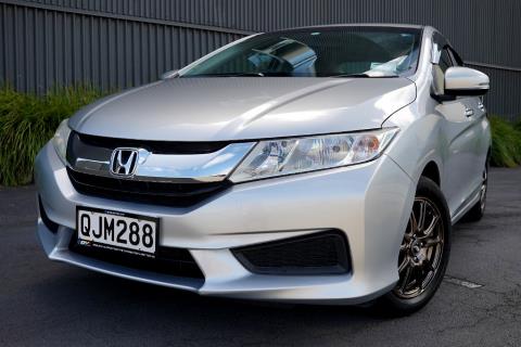 2015 Honda Grace / City - Thumbnail