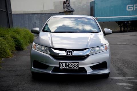 2015 Honda Grace / City - Thumbnail