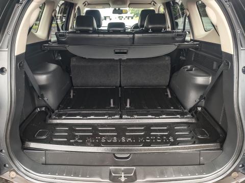 2019 Mitsubishi Pajero Sport VRX - Thumbnail