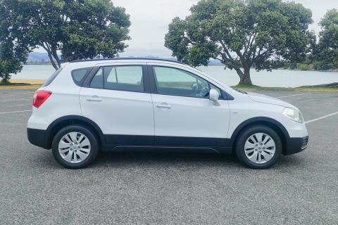 2015 Suzuki SX4 S Cross - Thumbnail