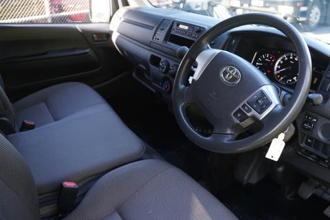 2021 Toyota Hiace GL 5 Door - Thumbnail