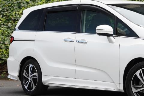 2017 Honda Odyssey Absolute - Thumbnail