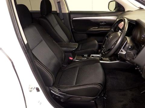 2017 Mitsubishi Outlander 24G 4WD - Thumbnail