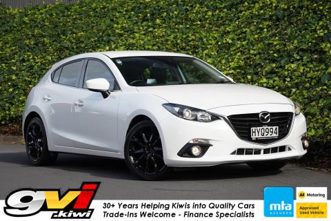 2015 Mazda 3 SP25 / Axela Sport