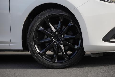 2015 Mazda 3 SP25 / Axela Sport - Thumbnail