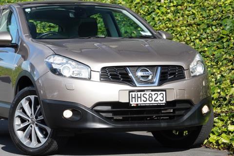 2014 Nissan Qashqai Ti / Dualis - Thumbnail