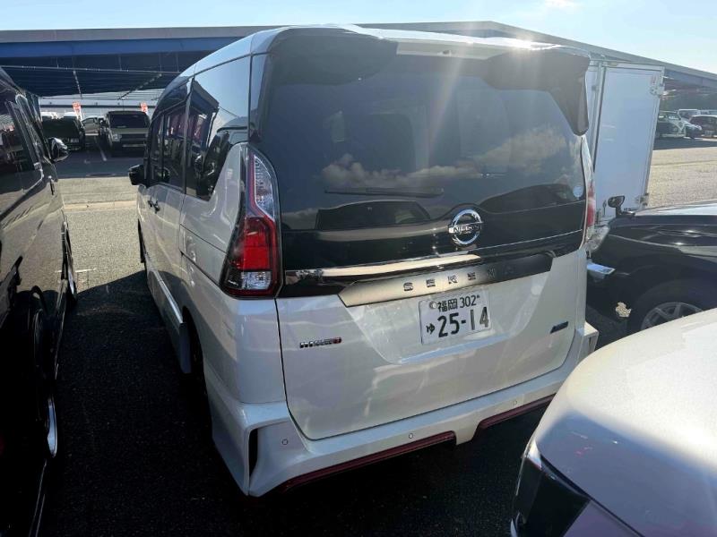 2018 Nissan Serena Hybrid NISMO