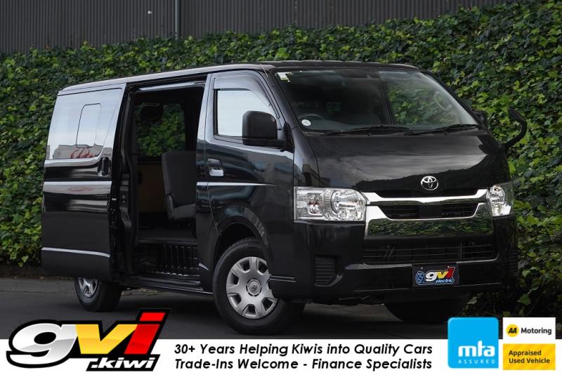 2020 Toyota Hiace GL 5 Door