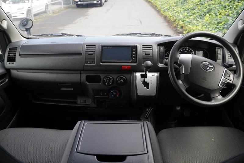2020 Toyota Hiace GL 5 Door
