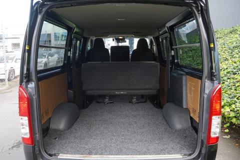 2020 Toyota Hiace GL 5 Door - Thumbnail