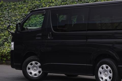 2020 Toyota Hiace GL 5 Door - Thumbnail