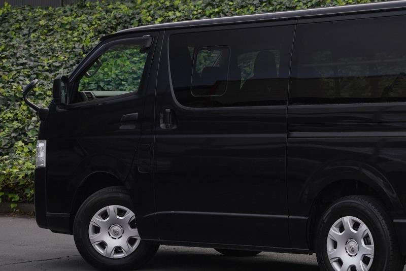 2020 Toyota Hiace GL 5 Door