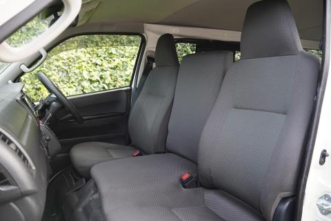 2020 Toyota Hiace ZL 5 Door - Thumbnail