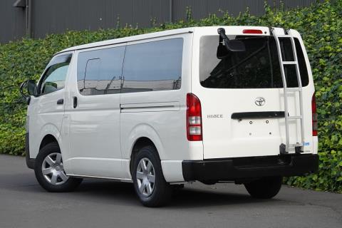 2020 Toyota Hiace ZL 5 Door - Thumbnail