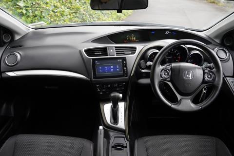 2015 Honda Civic Euro Hatchback - Thumbnail