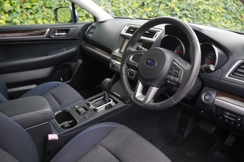 2015 Subaru Legacy 2.5i Sedan - Thumbnail