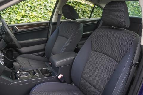 2015 Subaru Legacy 2.5i Sedan - Thumbnail