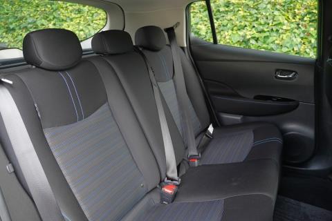 2018 Nissan Leaf 40X 84% SOH - Thumbnail