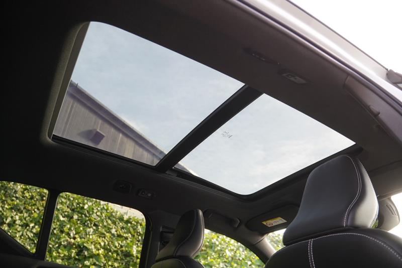 2021 Volvo XC40 T5 AWD R Design