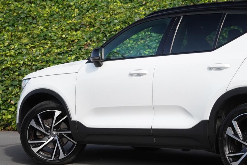 2021 Volvo XC40 T5 AWD R Design