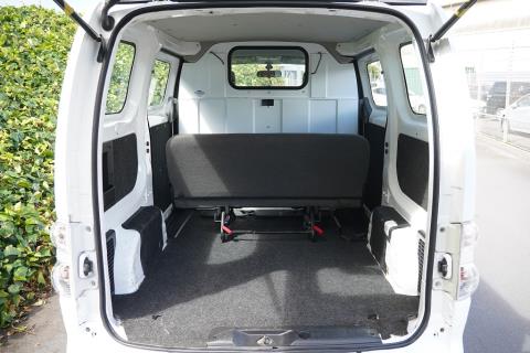 2016 Nissan e-NV200 5 Seater - Thumbnail