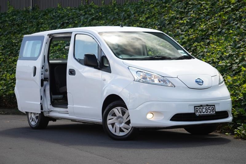 2016 Nissan e-NV200 5 Seater