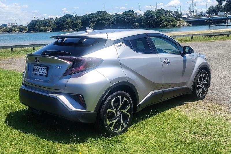 2017 Toyota C-HR G Hybrid