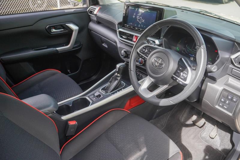 2022 Toyota Raize Hybrid Z