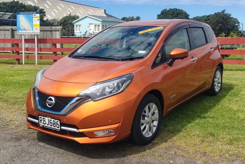 2016 Nissan Note e-Power Medalist