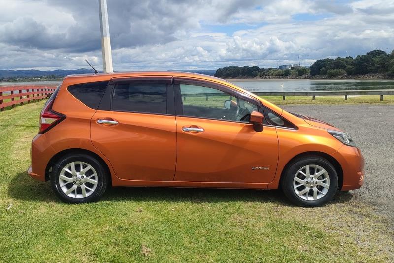 2016 Nissan Note e-Power Medalist
