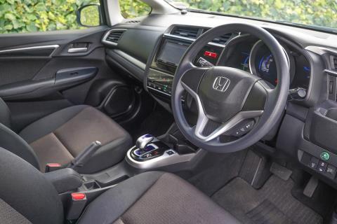 2016 Honda Fit Hybrid / Jazz Hybrid - Thumbnail