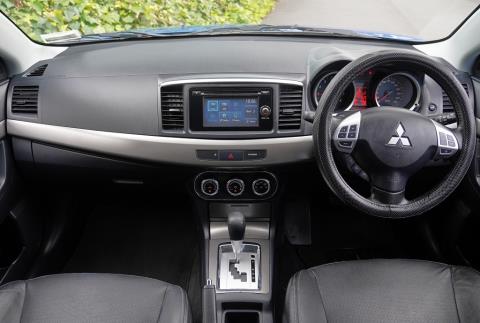 2015 Mitsubishi Lancer GSR / Galant - Thumbnail