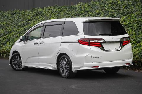 2018 Honda Odyssey G Aero - Thumbnail