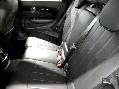 2017 Mini Clubman Cooper - Thumbnail