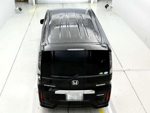 2019 Honda Step Wagon - Thumbnail