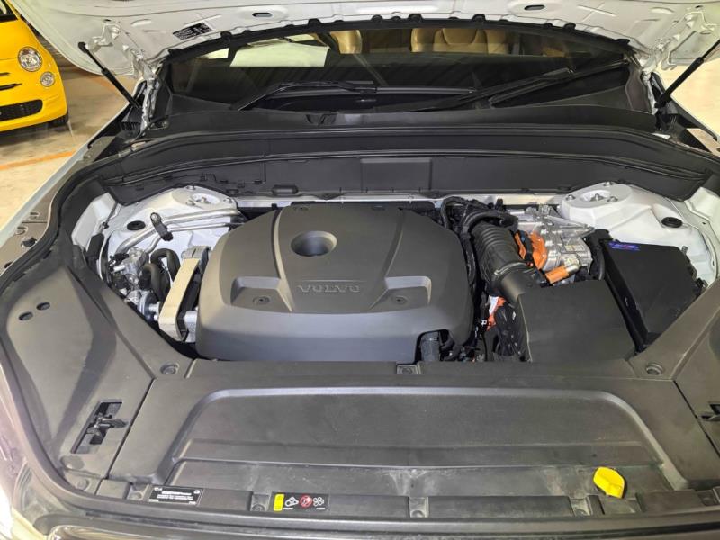 2018 Volvo XC90 T8 Twin Engine