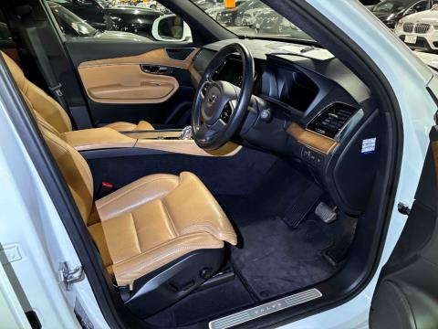 2018 Volvo XC90 T8 Twin Engine - Thumbnail