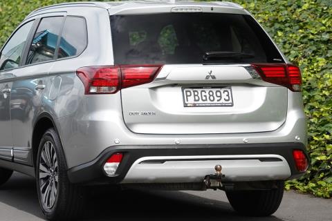 2020 Mitsubishi Outlander LS 2.4P 4WD - Thumbnail