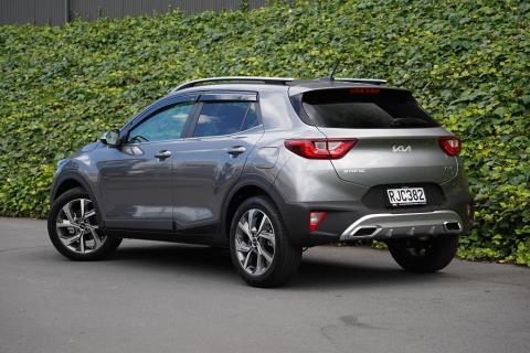 2025 Kia Stonic GT-Line - Thumbnail