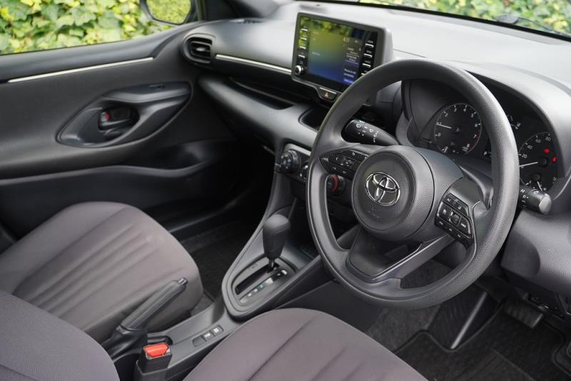 2020 Toyota Yaris / Vitz