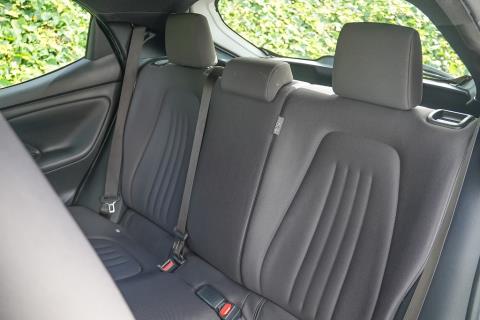 2021 Toyota Yaris Hybrid / Vitz - Thumbnail